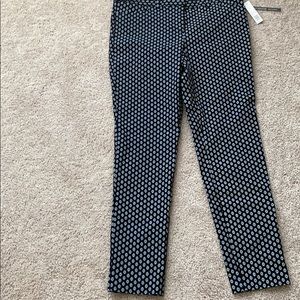 The Limited ankle pants size 6 black print